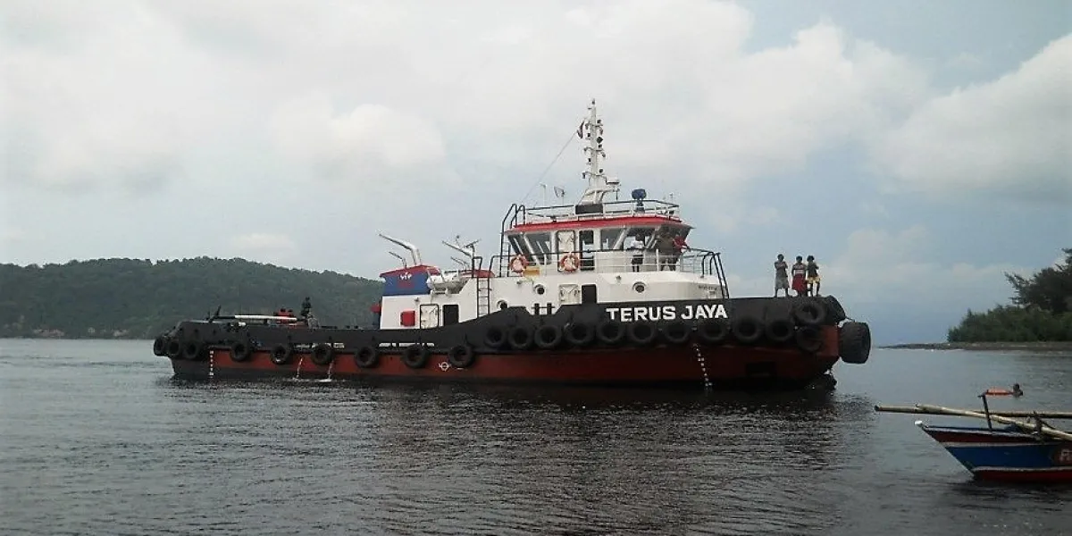 TB. TERUS JAYA ( 2 X 810 HP)